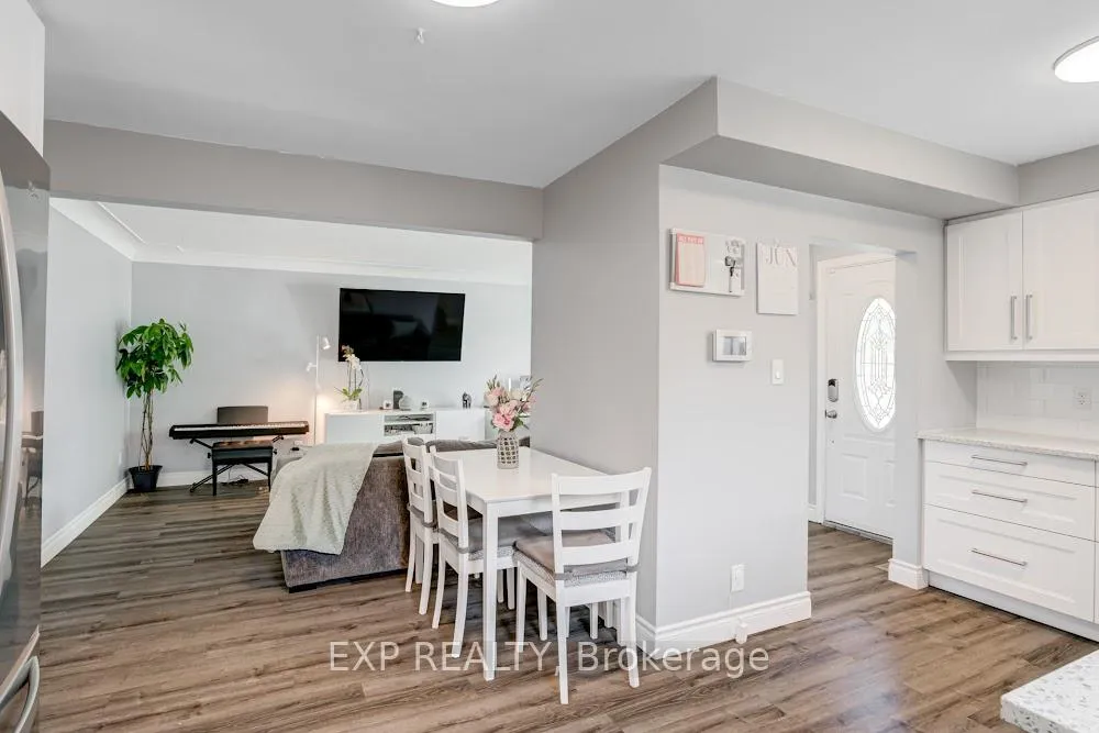 Photo 9 of 42 Terrace Drive, Hamilton, Balfour — HOMEH