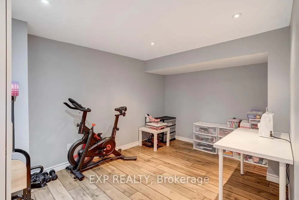 Photo 23 of 42 Terrace Drive, Hamilton, Balfour — HOMEH
