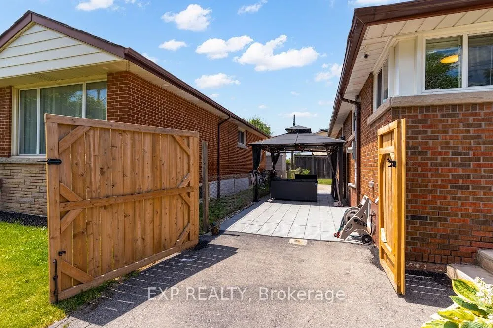 Photo 31 of 42 Terrace Drive, Hamilton, Balfour — HOMEH