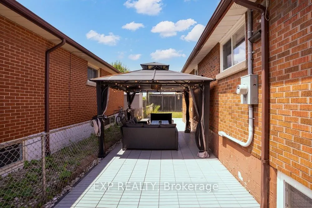 Photo 33 of 42 Terrace Drive, Hamilton, Balfour — HOMEH