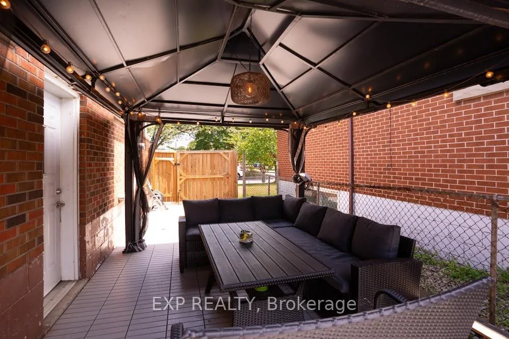 Photo 34 of 42 Terrace Drive, Hamilton, Balfour — HOMEH