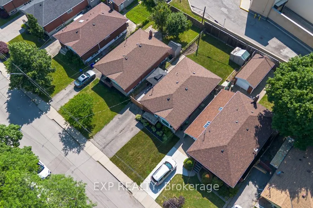 Photo 36 of 42 Terrace Drive, Hamilton, Balfour — HOMEH