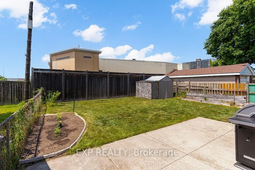 Photo 39 of 42 Terrace Drive, Hamilton, Balfour — HOMEH