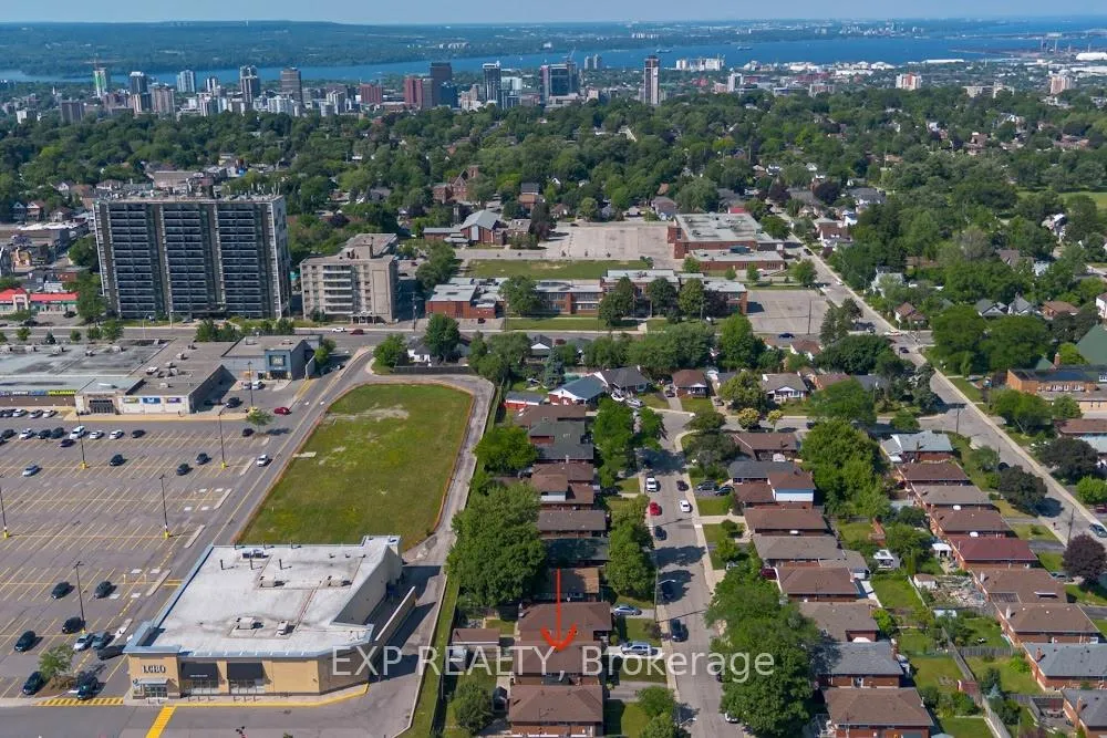 Photo 41 of 42 Terrace Drive, Hamilton, Balfour — HOMEH