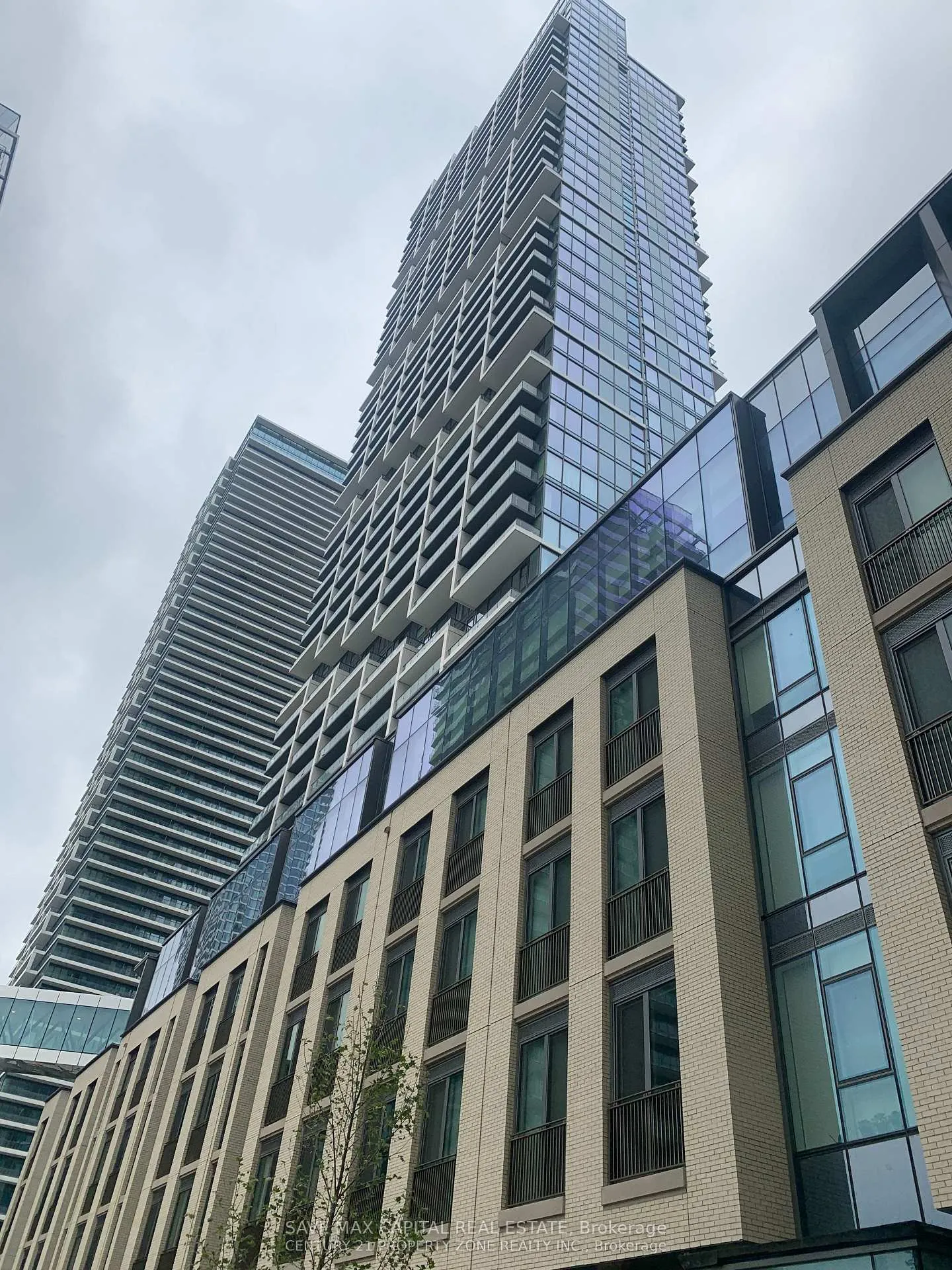Front of Unit 4515, 1000 Portage Parkway
