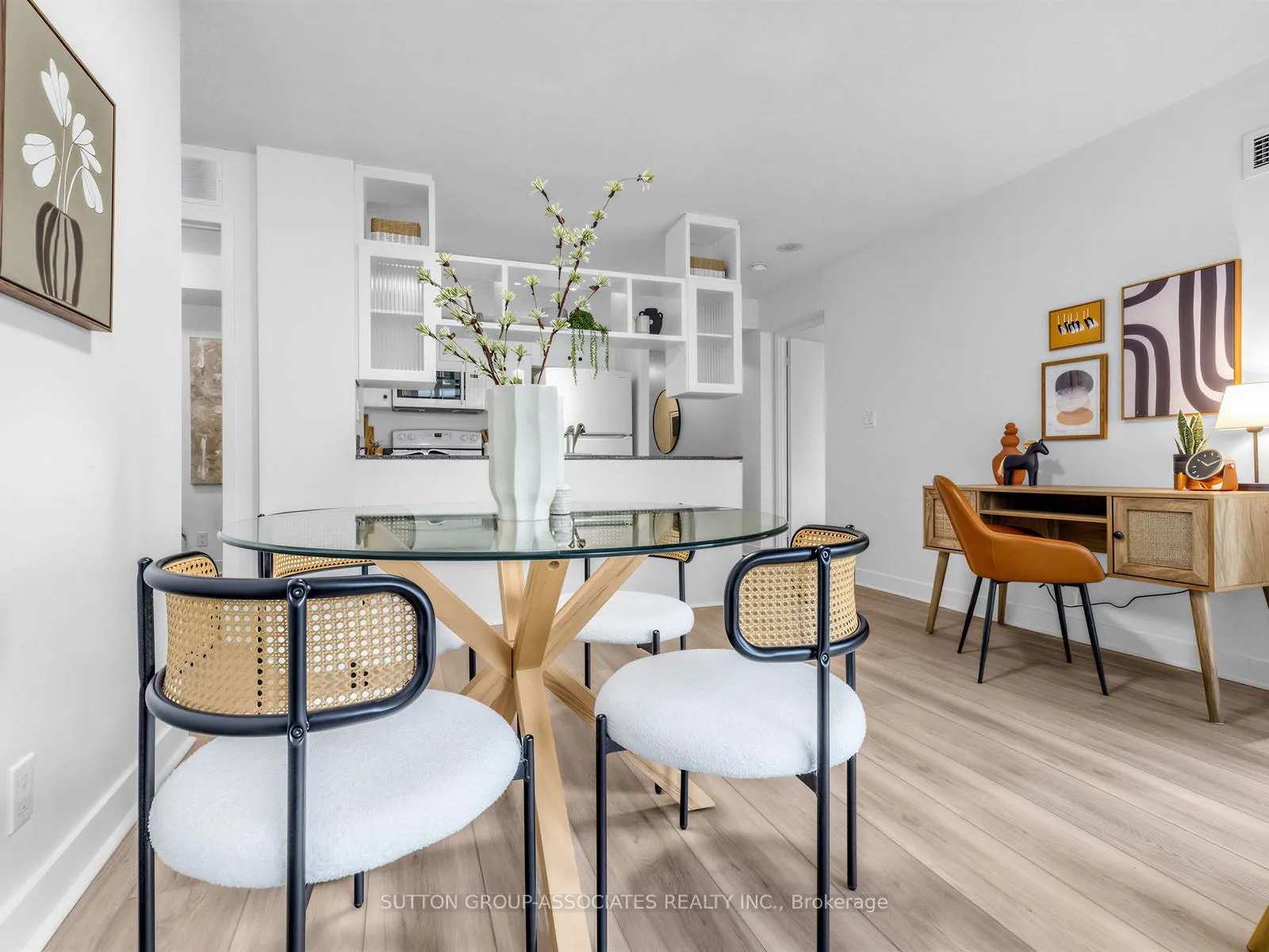 Photo 9 of Unit 611, 381 Front Street W, Toronto, Waterfront Communities — HOMEH