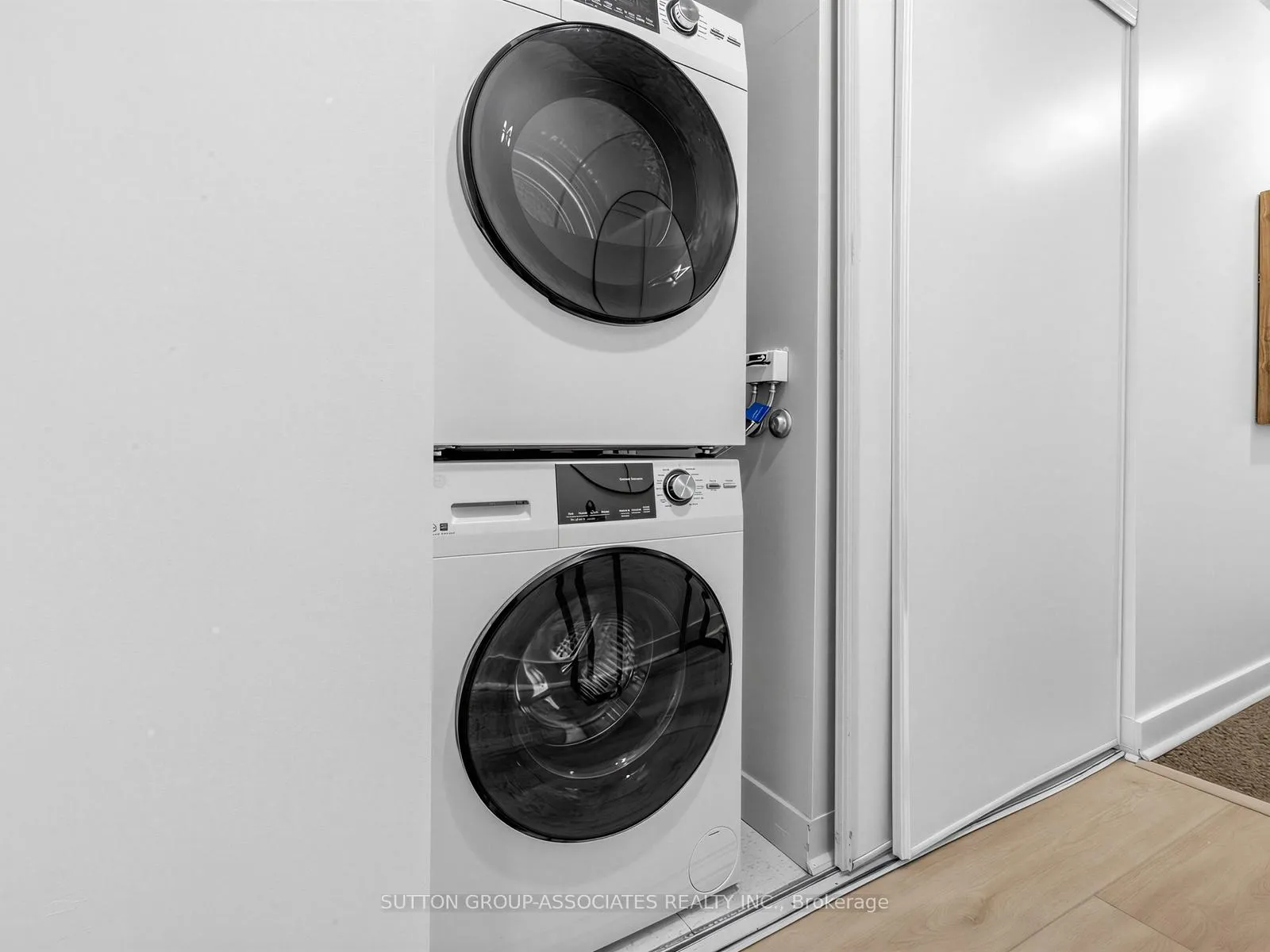 Photo 23 of Unit 611, 381 Front Street W, Toronto, Waterfront Communities — HOMEH