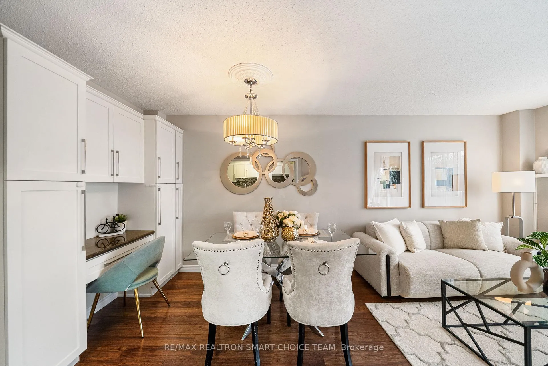 Photo 11 of Unit 48, 100 Brickyard Way, Brampton, Brampton North — HOMEH