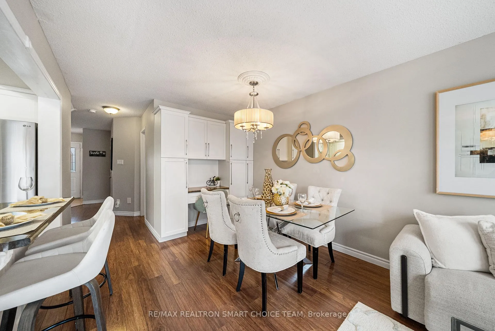 Photo 13 of Unit 48, 100 Brickyard Way, Brampton, Brampton North — HOMEH