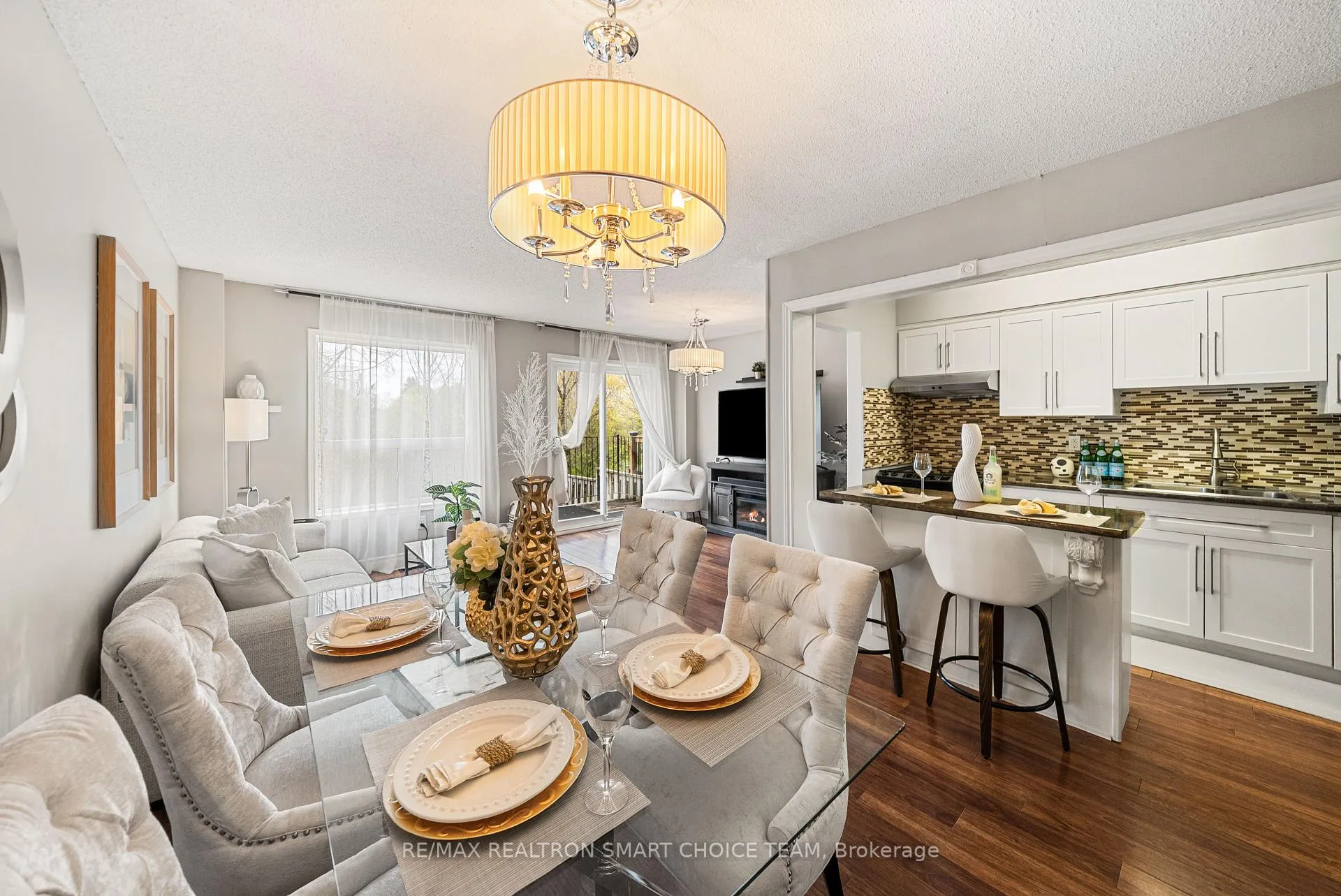 Photo 14 of Unit 48, 100 Brickyard Way, Brampton, Brampton North — HOMEH