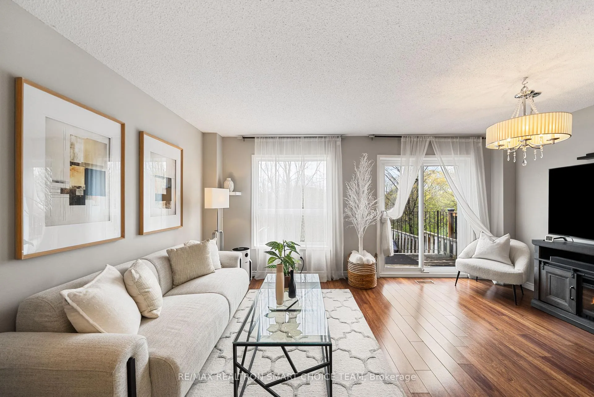 Photo 18 of Unit 48, 100 Brickyard Way, Brampton, Brampton North — HOMEH