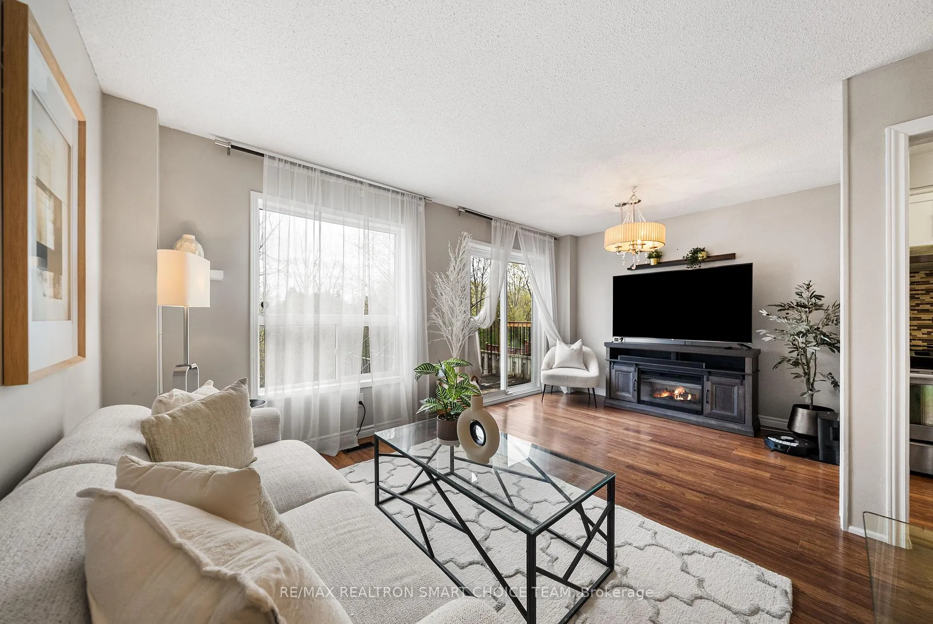 Photo 20 of Unit 48, 100 Brickyard Way, Brampton, Brampton North — HOMEH