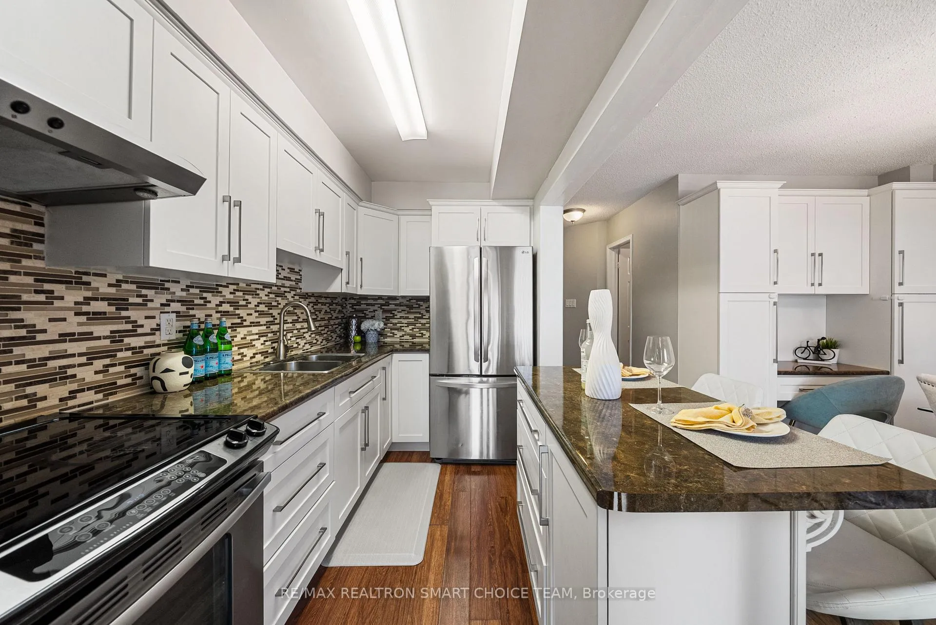 Photo 25 of Unit 48, 100 Brickyard Way, Brampton, Brampton North — HOMEH