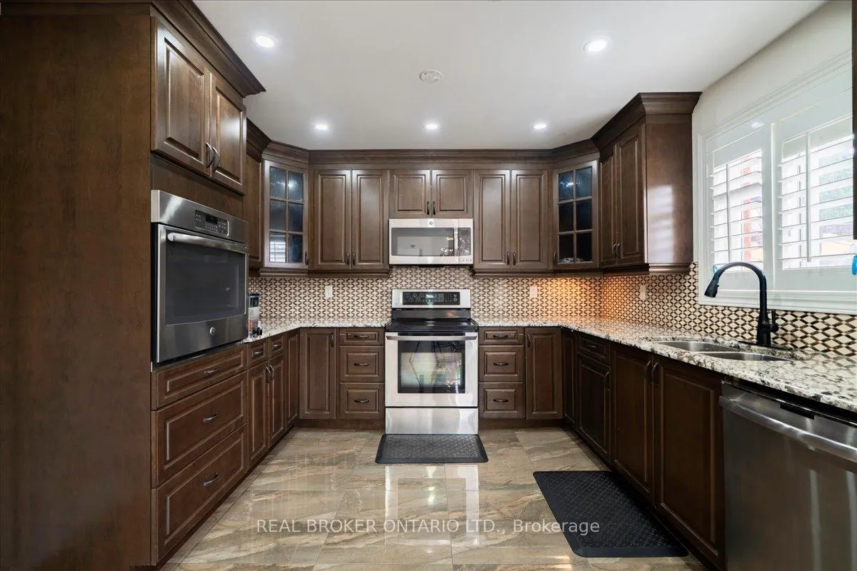 Photo 7 of 2282 Jack Crescent, Innisfil, Alcona — HOMEH