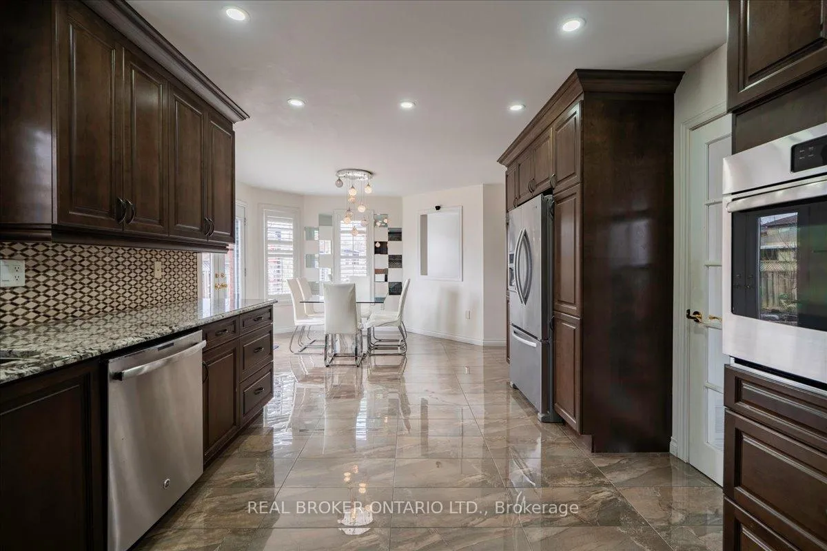 Photo 9 of 2282 Jack Crescent, Innisfil, Alcona — HOMEH