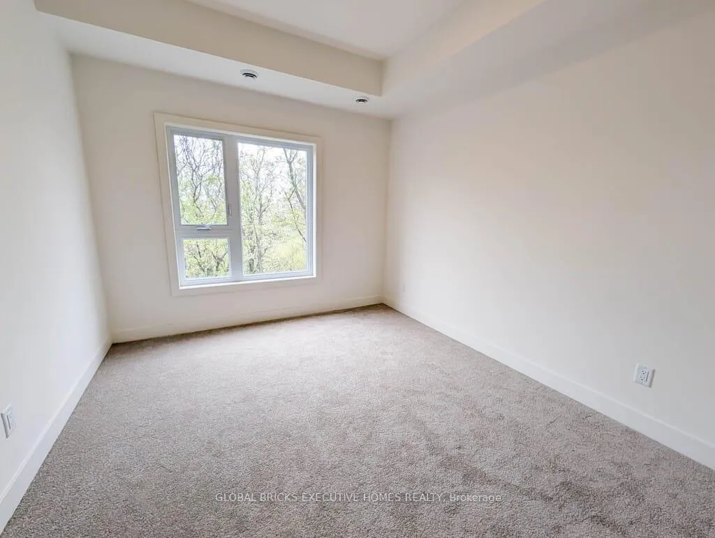 Photo 8 of Unit 204C, 16 Melbourne Avenue, St. Catharines, E. Chester — HOMEH