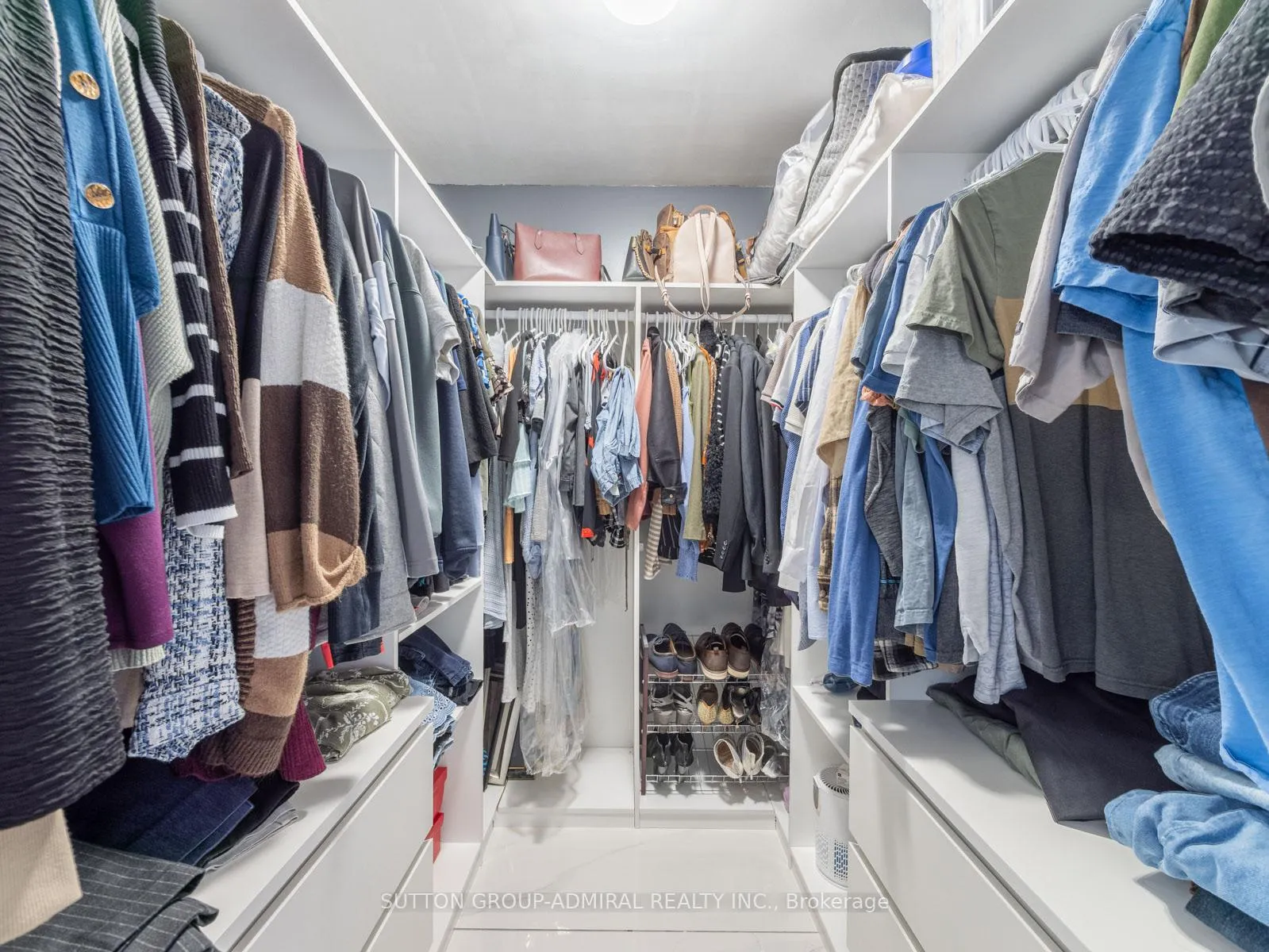 Photo 20 of 49 Loire Valley Avenue, Vaughan, Patterson — HOMEH