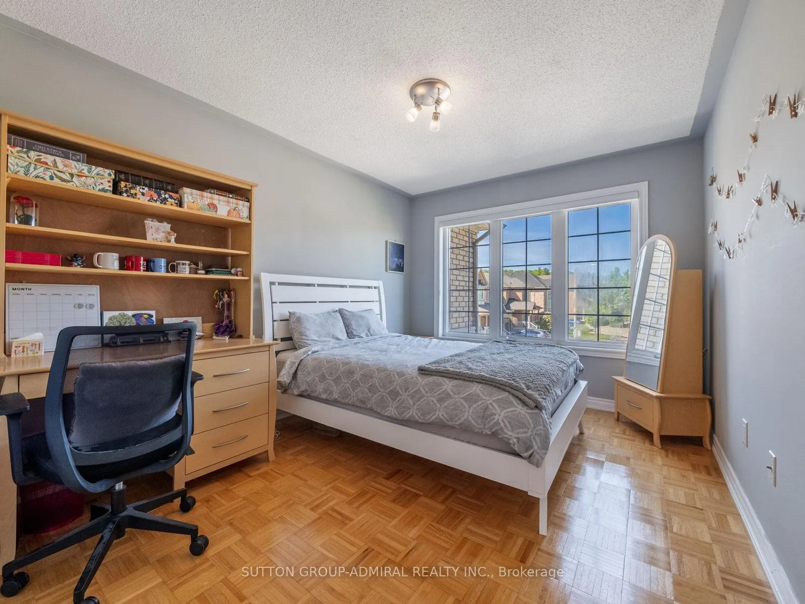 Photo 21 of 49 Loire Valley Avenue, Vaughan, Patterson — HOMEH