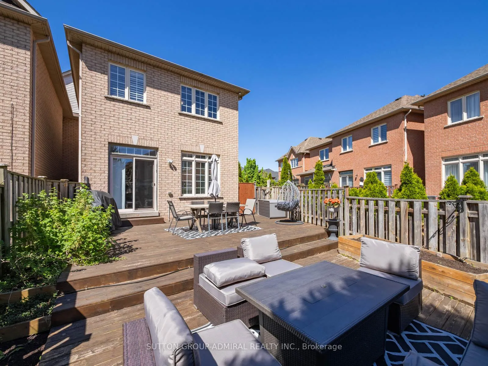 Photo 34 of 49 Loire Valley Avenue, Vaughan, Patterson — HOMEH