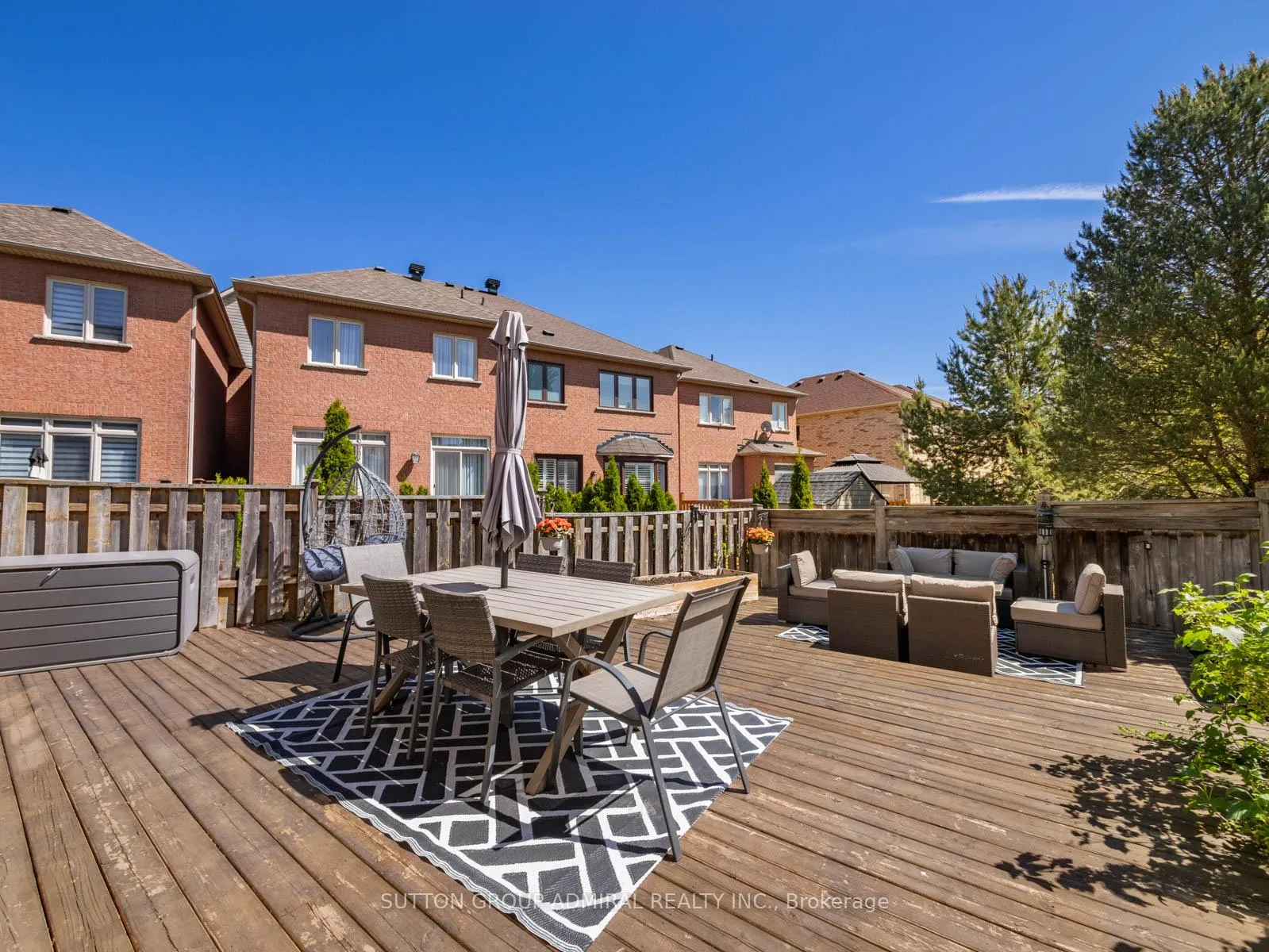 Photo 37 of 49 Loire Valley Avenue, Vaughan, Patterson — HOMEH