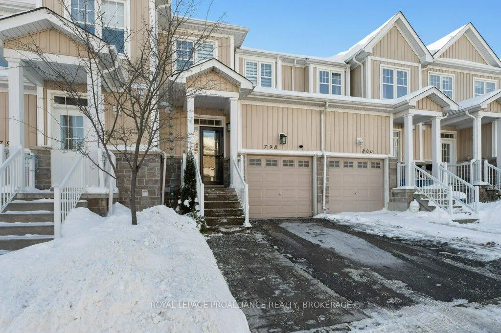 Photo 2 of 798 Newmarket Lane, Kingston, East of Sir John A. Blvd — HOMEH