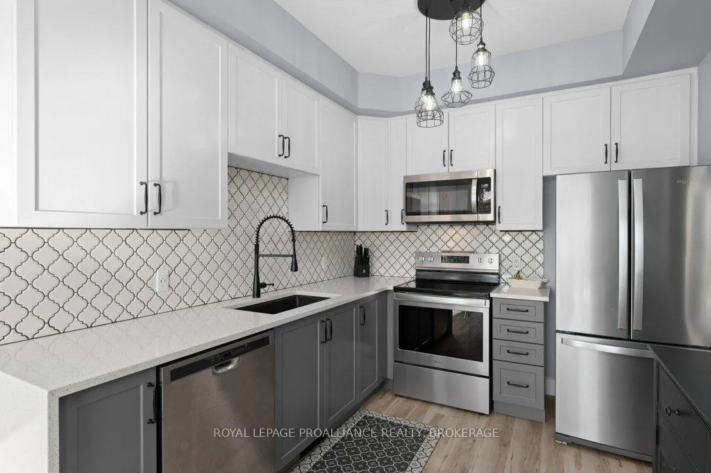 Photo 13 of 798 Newmarket Lane, Kingston, East of Sir John A. Blvd — HOMEH