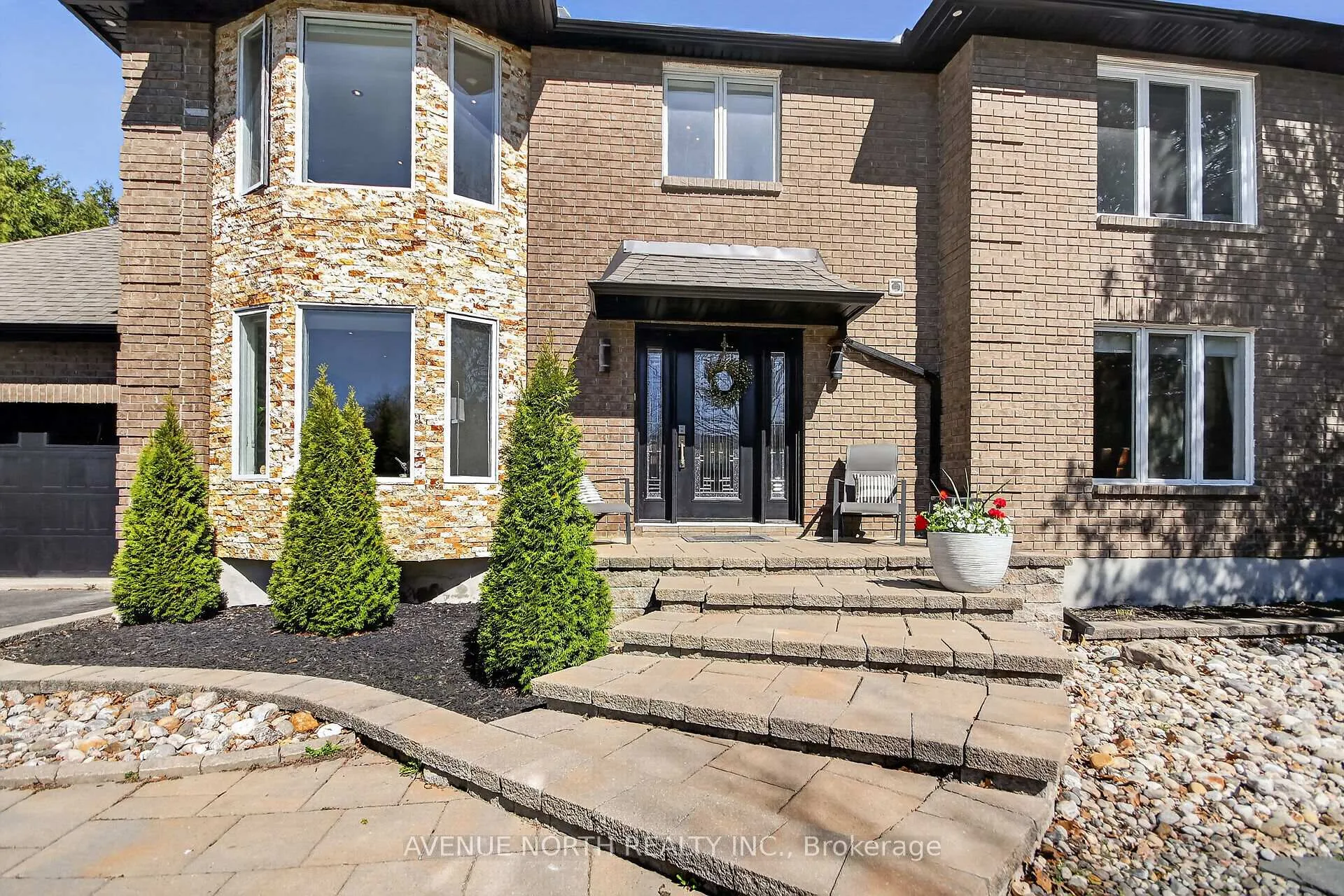 Photo 2 of 1317 Cornfield Crescent, Ottawa, Greely — HOMEH