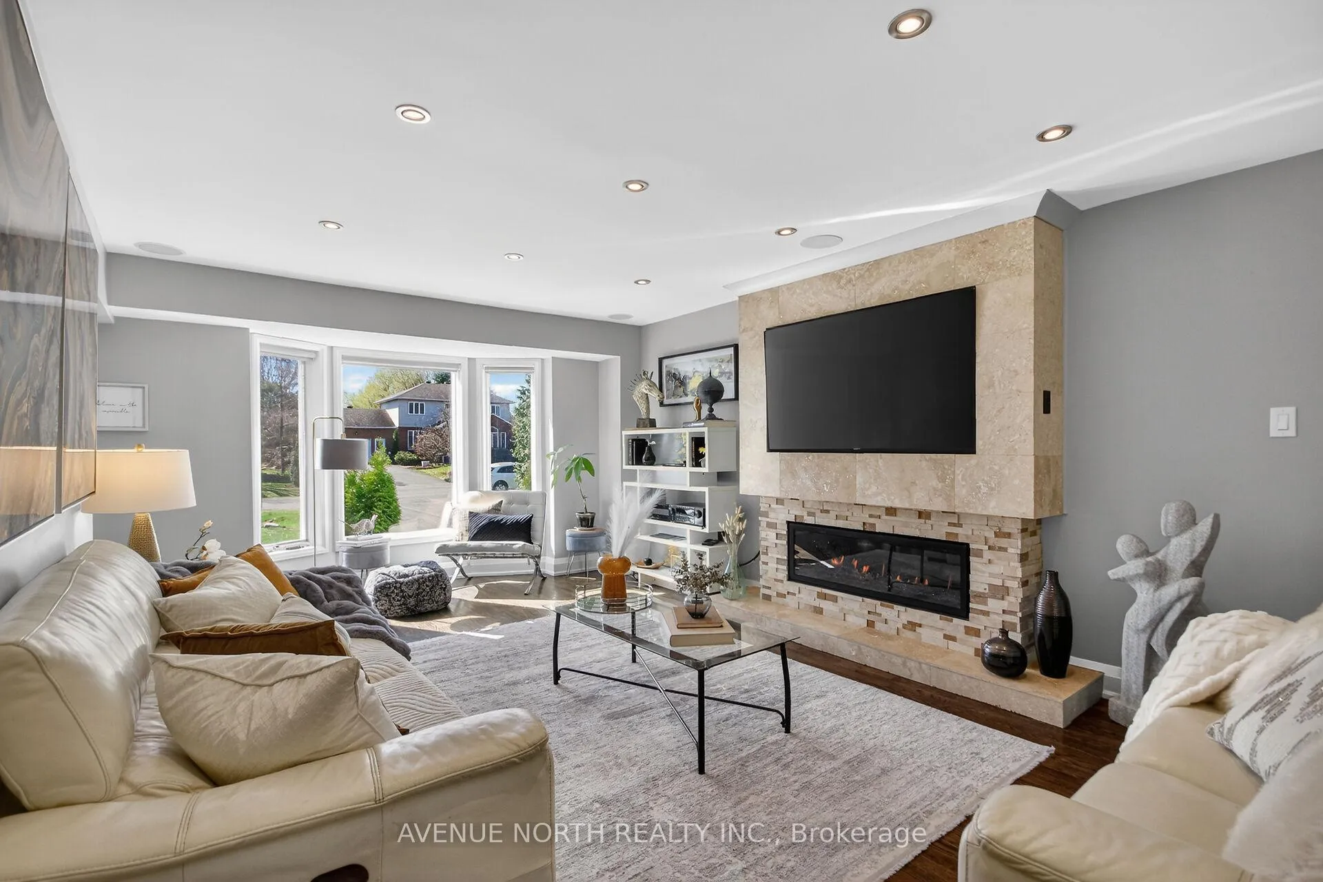 Photo 6 of 1317 Cornfield Crescent, Ottawa, Greely — HOMEH