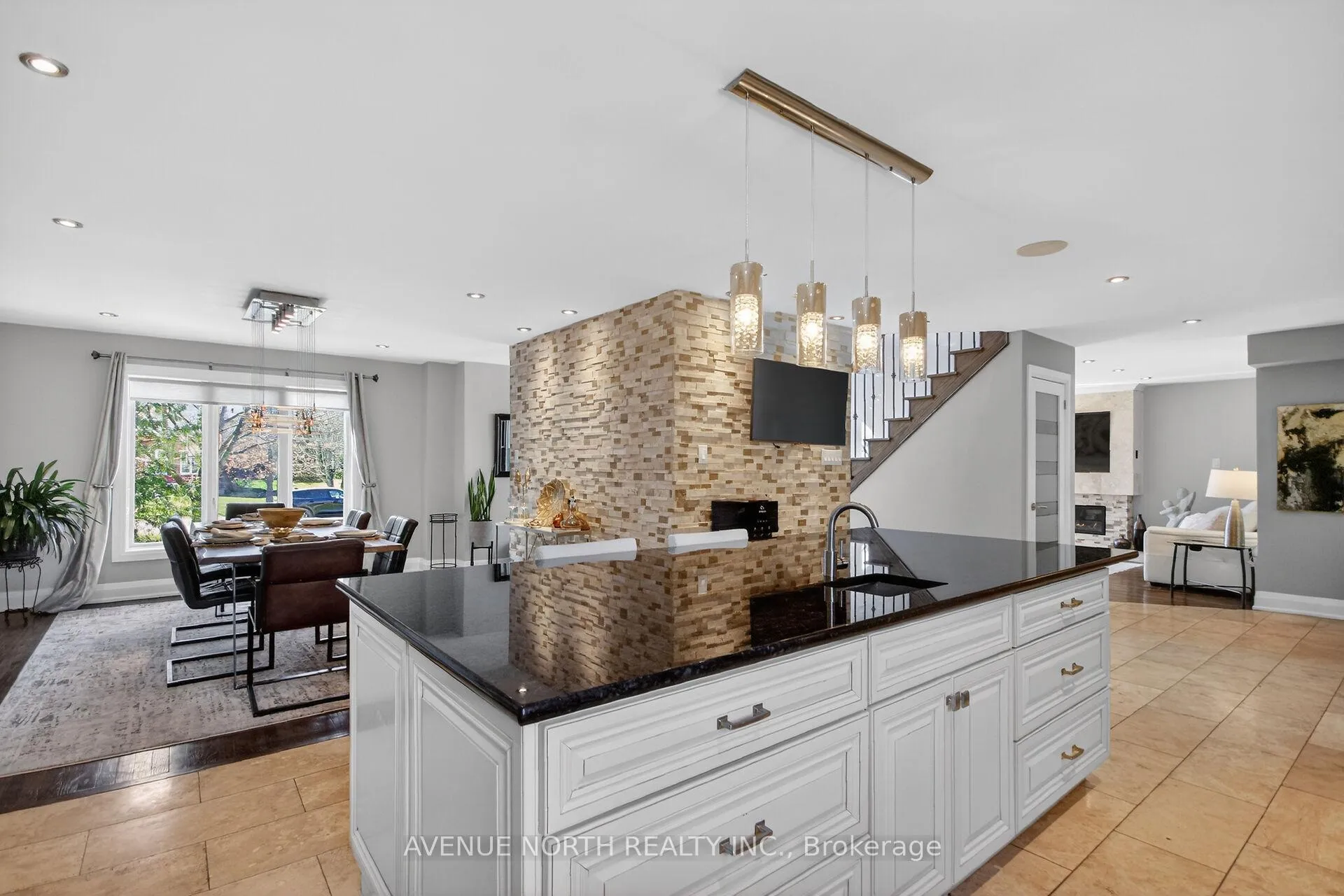 Photo 20 of 1317 Cornfield Crescent, Ottawa, Greely — HOMEH