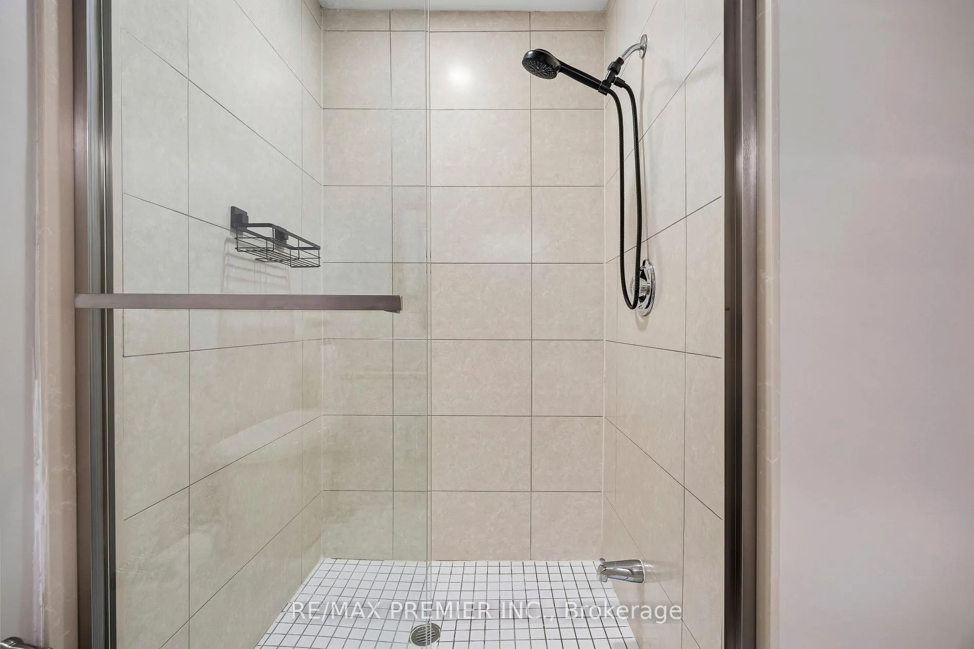 Photo 50 of Unit 8, 100 Arbors Lane, Vaughan, West Woodbridge — HOMEH