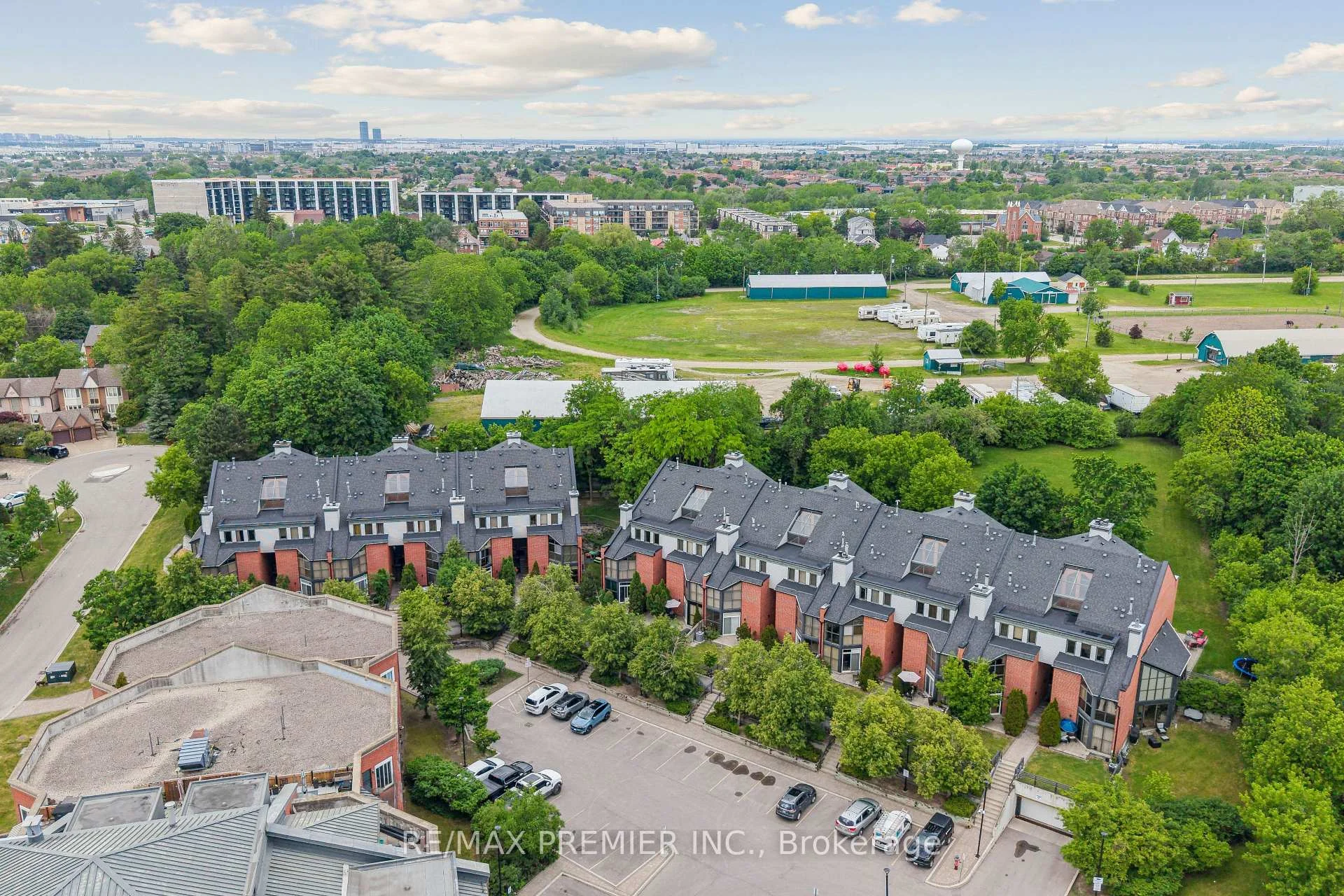 Photo 61 of Unit 8, 100 Arbors Lane, Vaughan, West Woodbridge — HOMEH