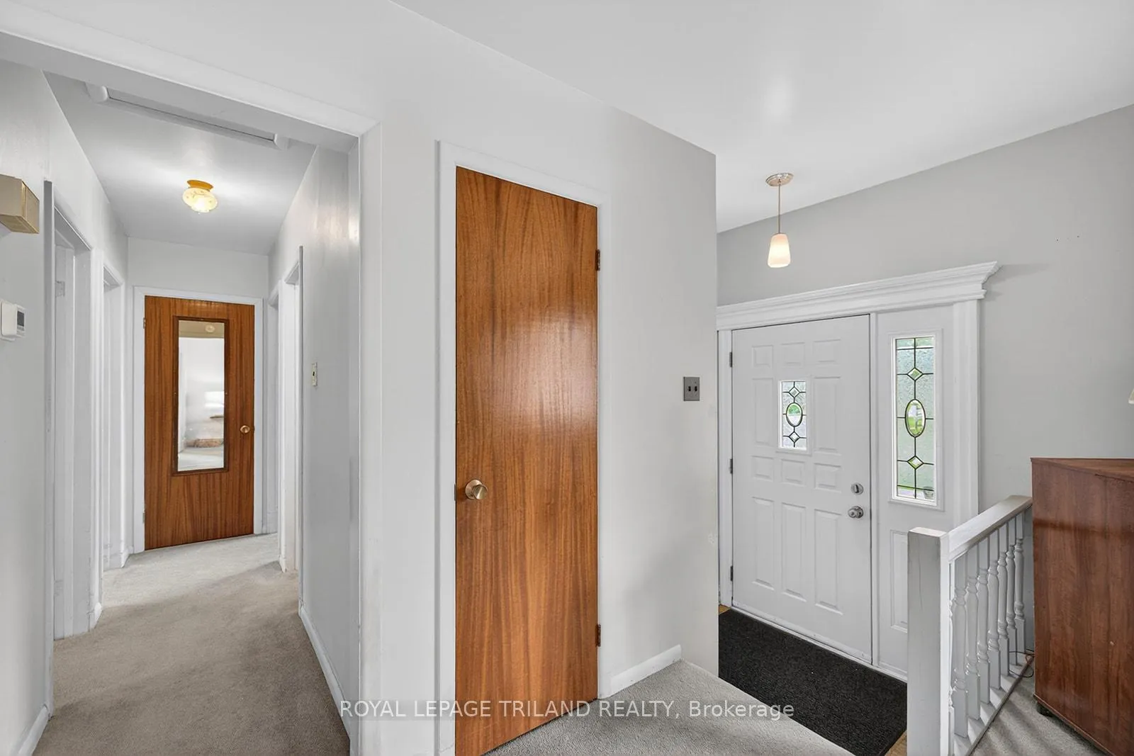 Photo 16 of 1026 Chippewa Drive, London, East D — HOMEH