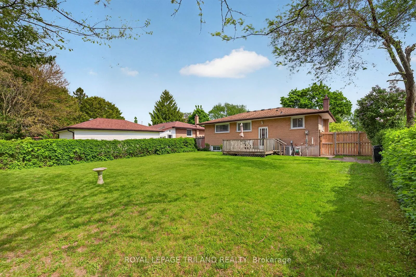 Photo 37 of 1026 Chippewa Drive, London, East D — HOMEH