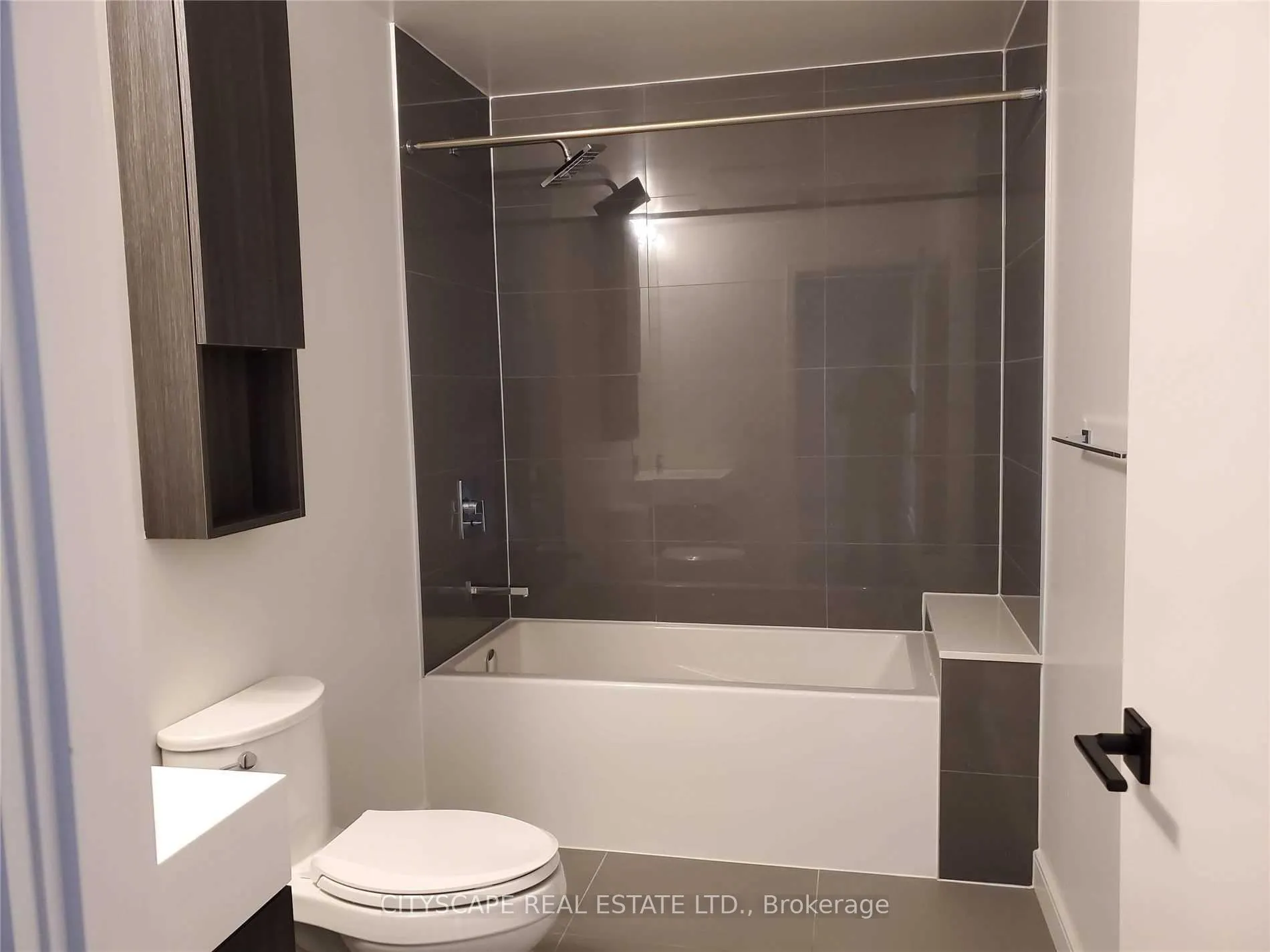 Photo 9 of Unit 819, 60 Tannery Road, Toronto, Waterfront Communities — HOMEH