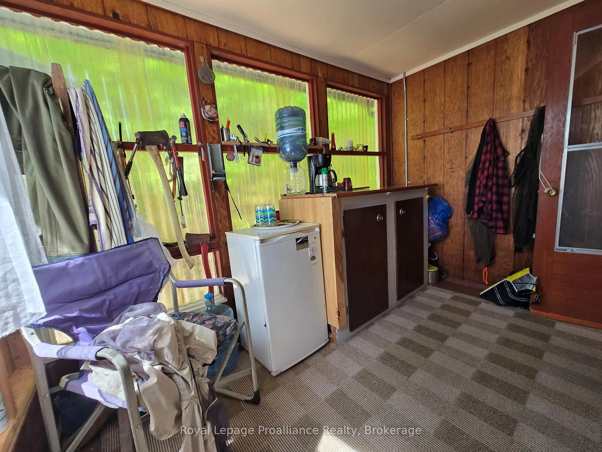 Photo 13 of 2807 Mackie Lake, Frontenac, Frontenac North — HOMEH