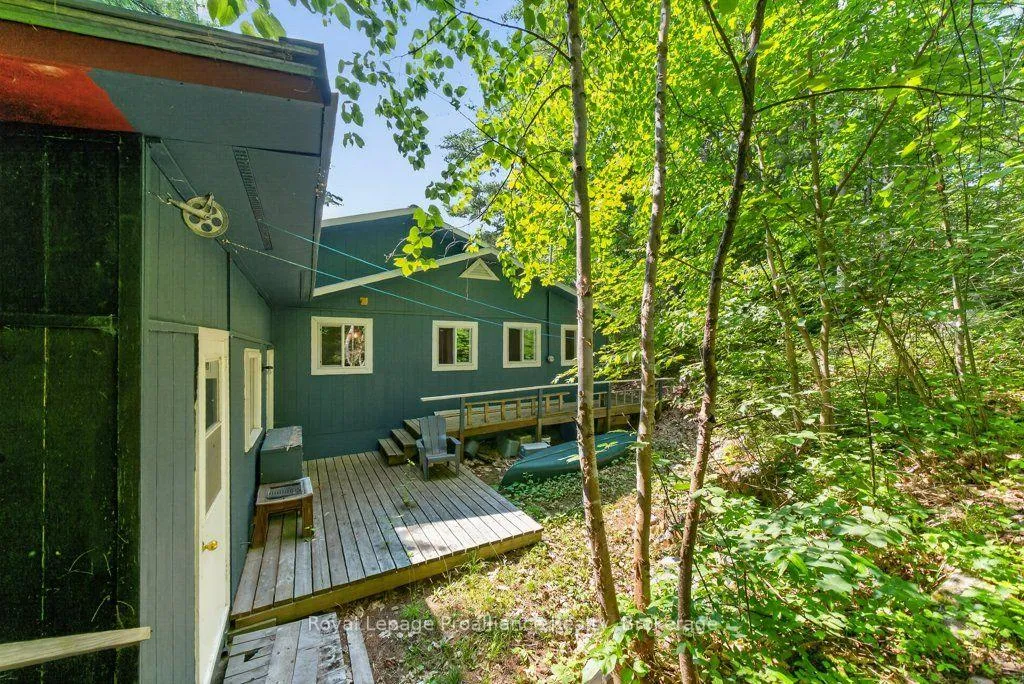 Photo 33 of 2807 Mackie Lake, Frontenac, Frontenac North — HOMEH