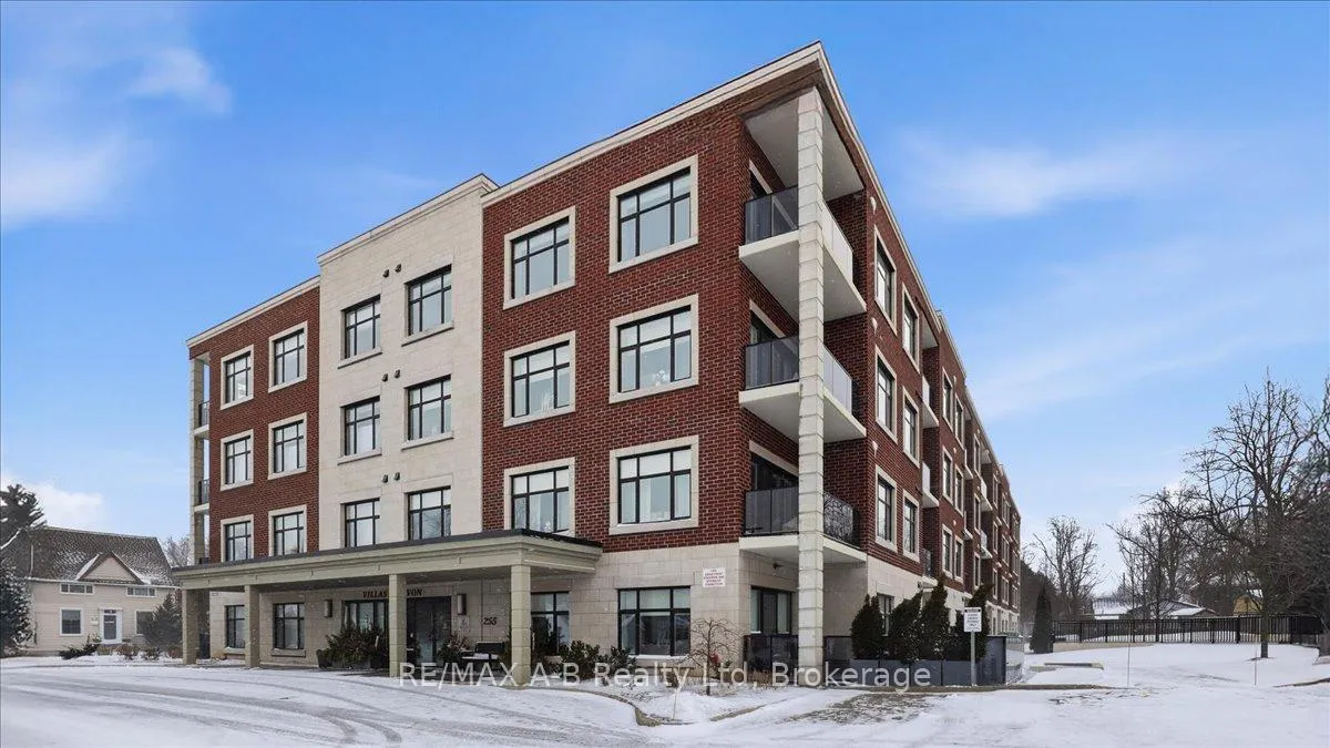 Front of Unit 107, 255 John Street N