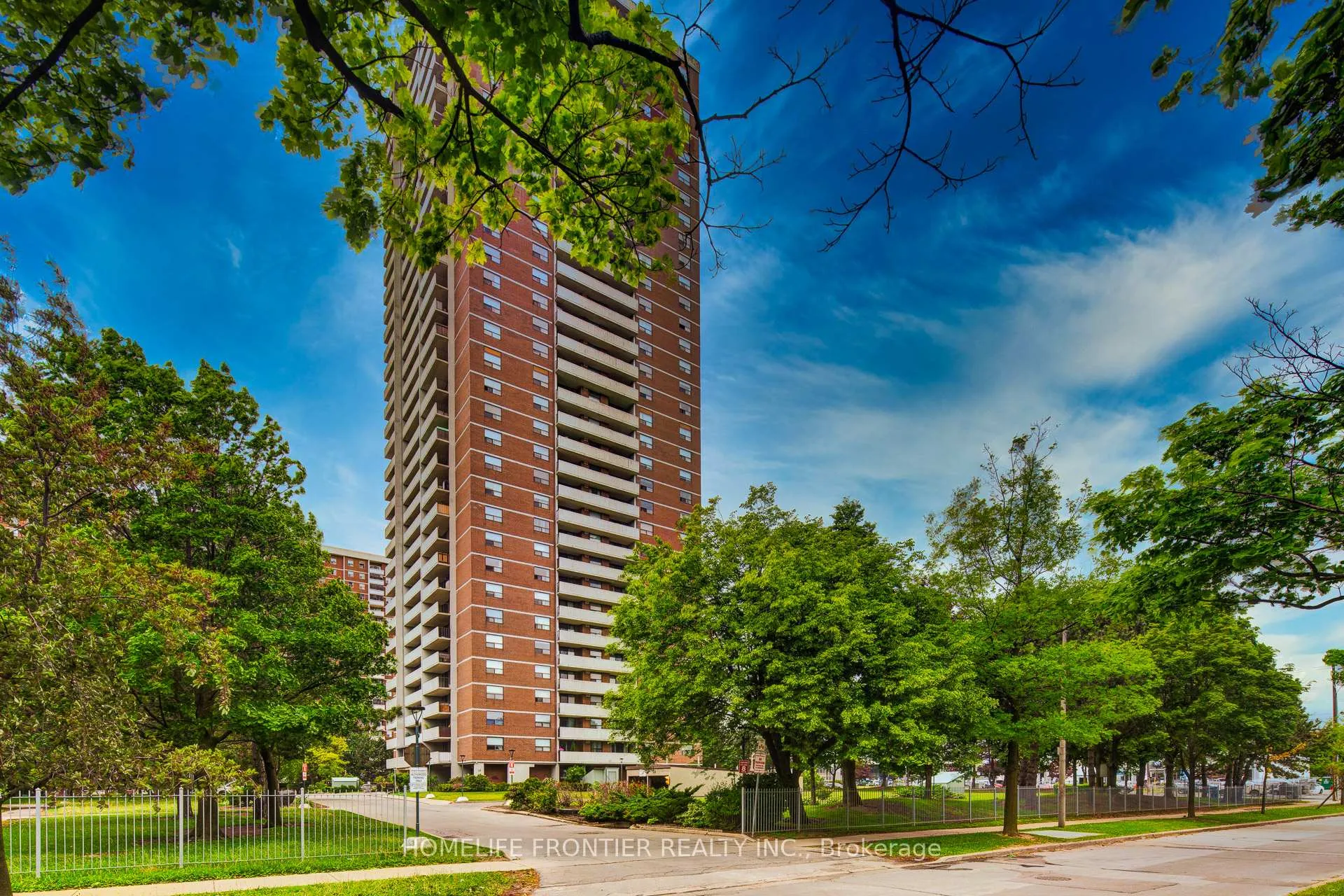Photo of Unit 608, 10 Tangreen Court