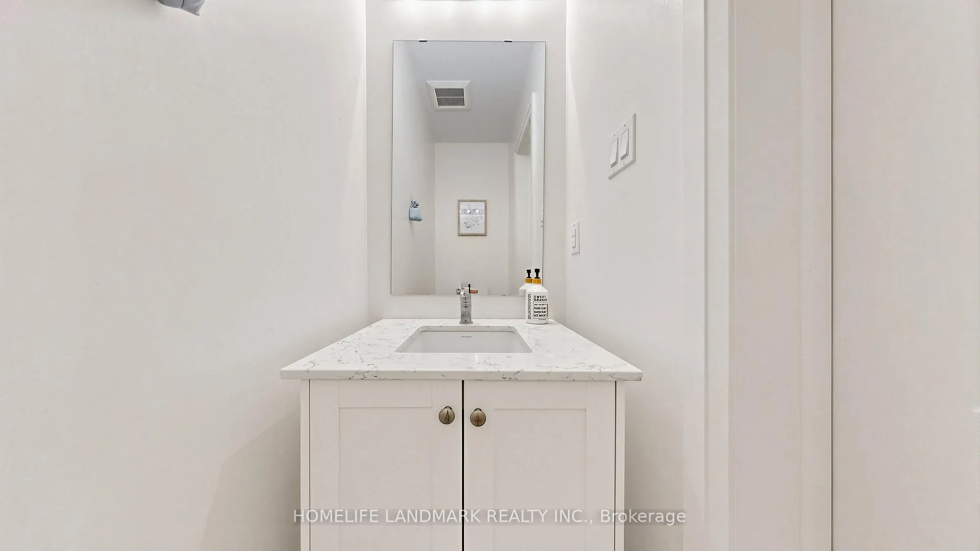 Photo 17 of 12 McClary's Way, Markham, Unionville — HOMEH