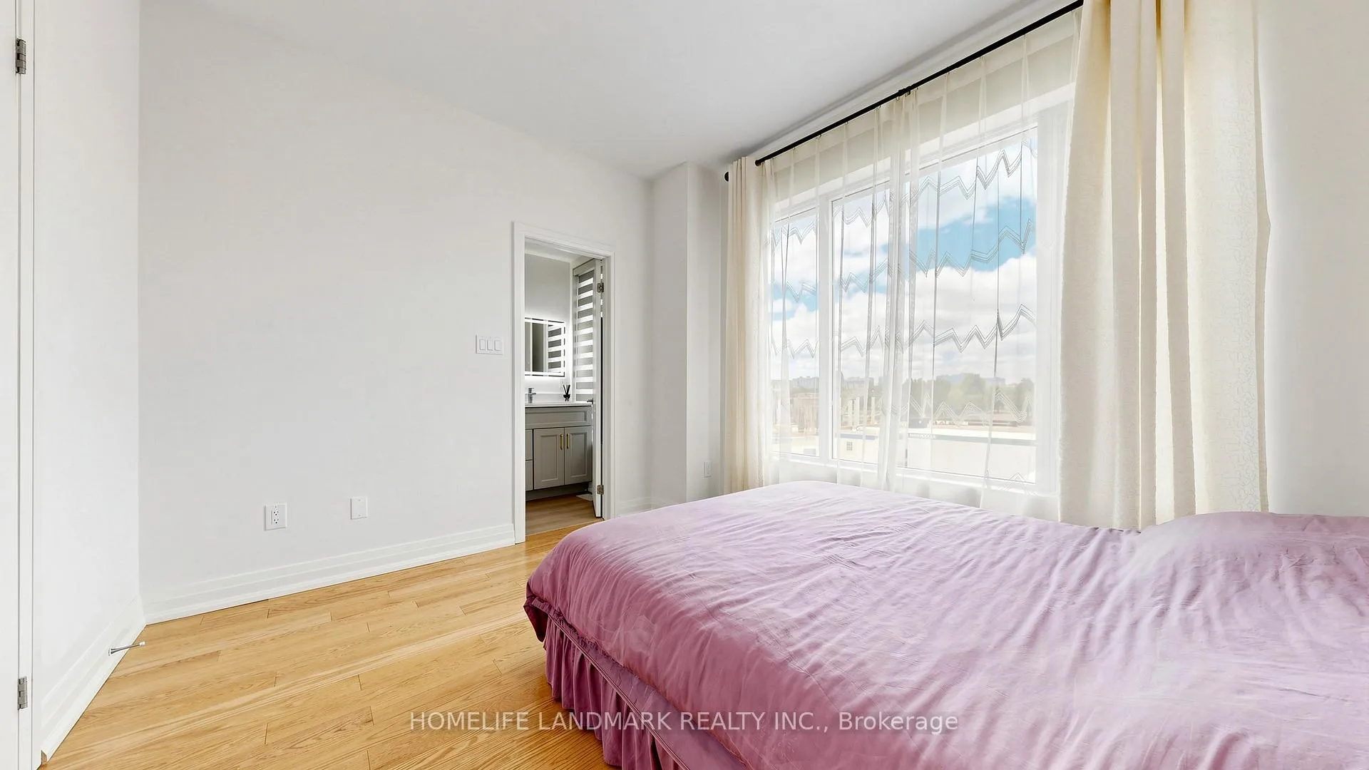 Photo 21 of 12 McClary's Way, Markham, Unionville — HOMEH