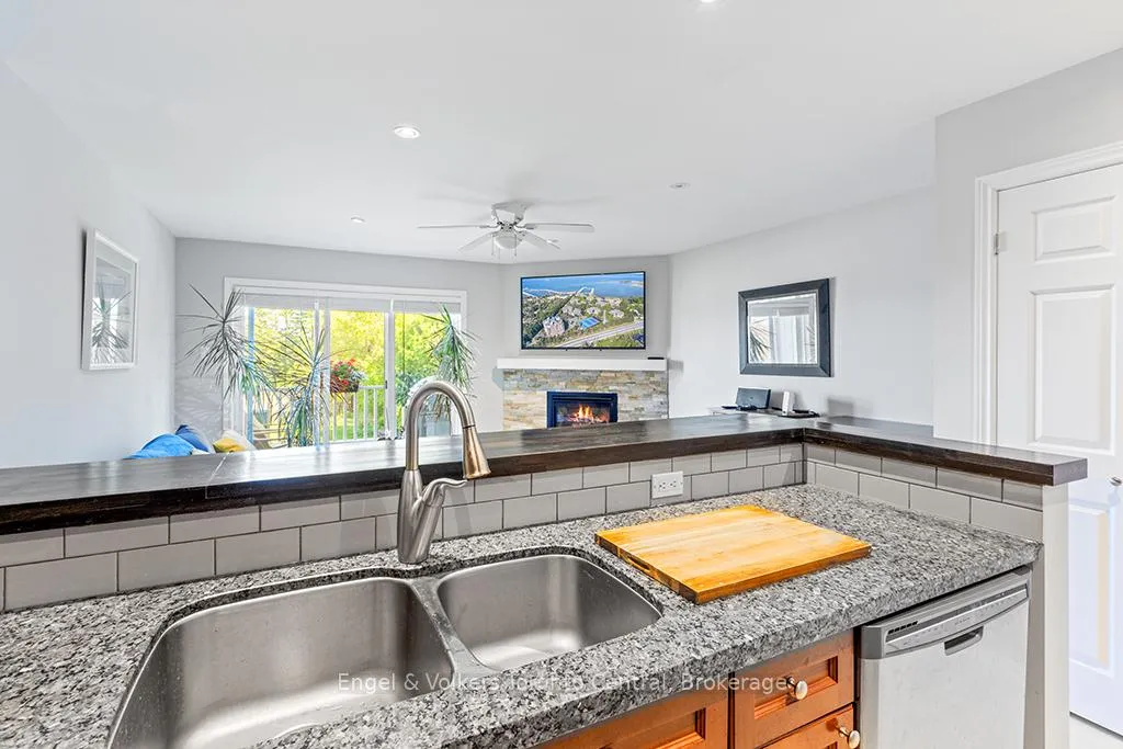 Photo 10 of Unit 8, 2 Rambling Way, Collingwood — HOMEH