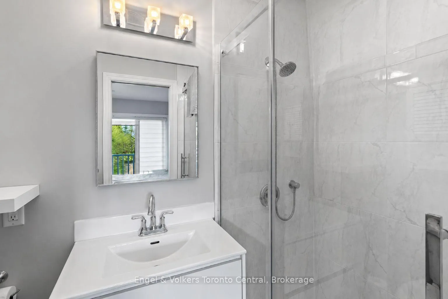 Photo 22 of Unit 8, 2 Rambling Way, Collingwood — HOMEH