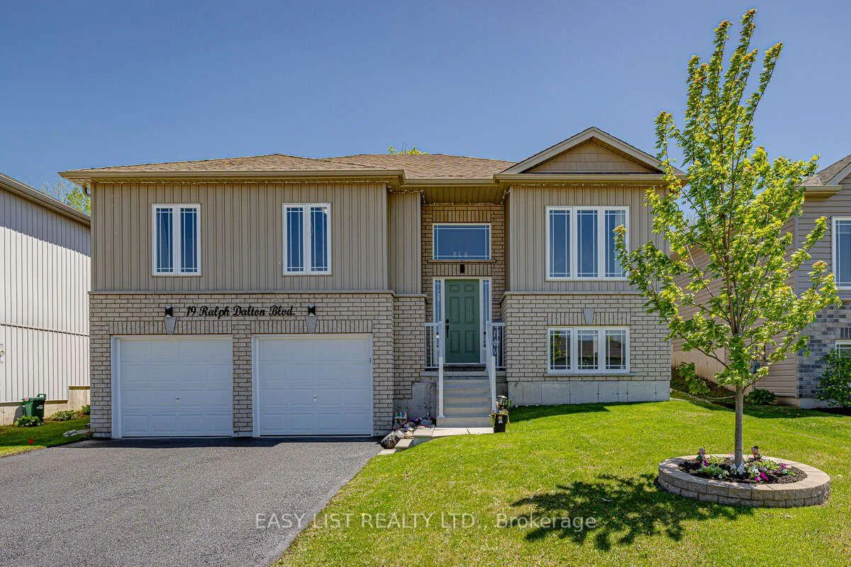 Photo 6 of 19 Ralph Dalton Boulevard, Tay, Victoria Harbour — HOMEH