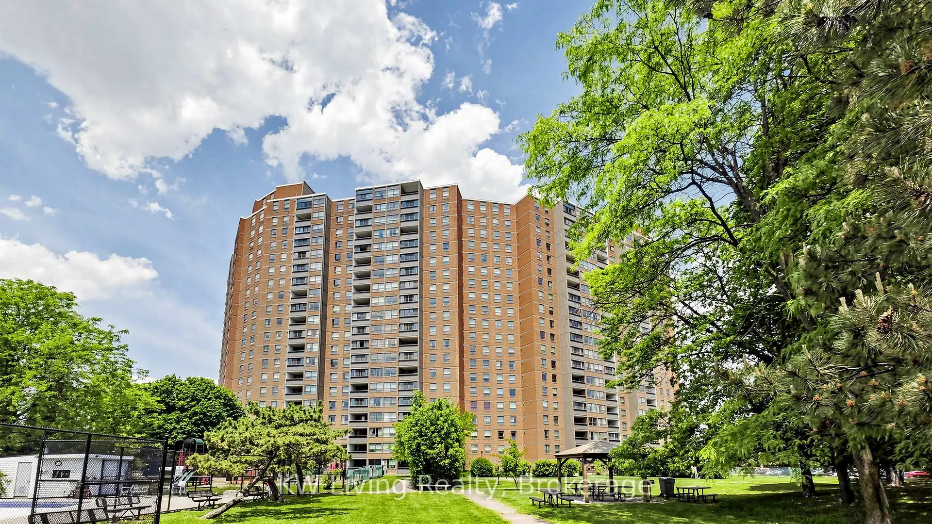 Photo 1 of Unit 804, 625 The West Mall, Etobicoke, Eringate-Centennial-West Deane — HOMEH