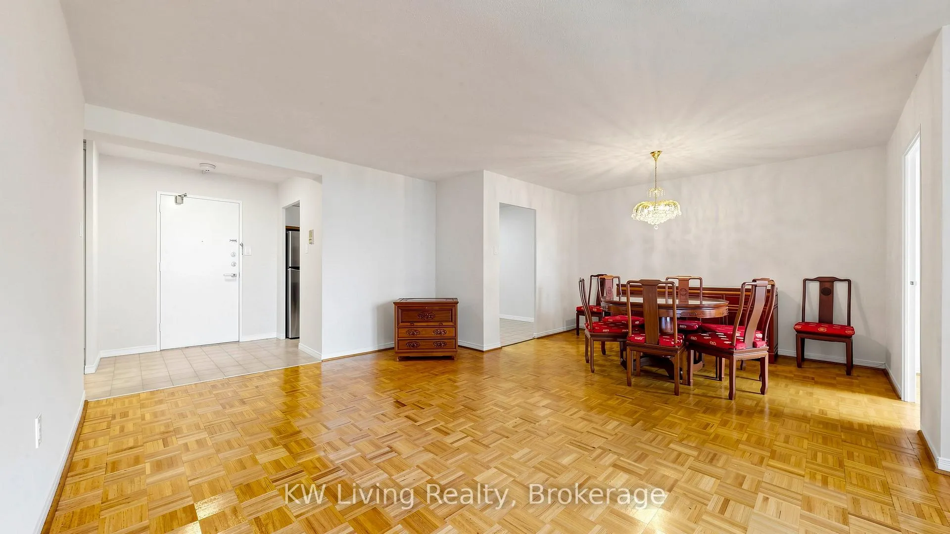 Photo 11 of Unit 804, 625 The West Mall, Etobicoke, Eringate-Centennial-West Deane — HOMEH