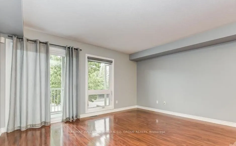 Photo 5 of Unit A, 395 Chapman Mills Drive, Ottawa, Barrhaven - Strandherd — HOMEH