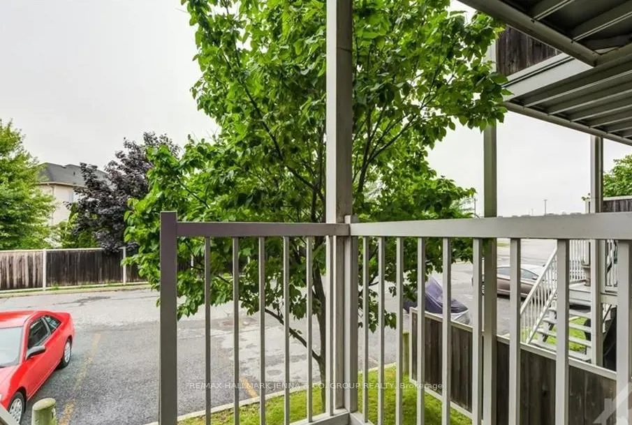 Photo 15 of Unit A, 395 Chapman Mills Drive, Ottawa, Barrhaven - Strandherd — HOMEH
