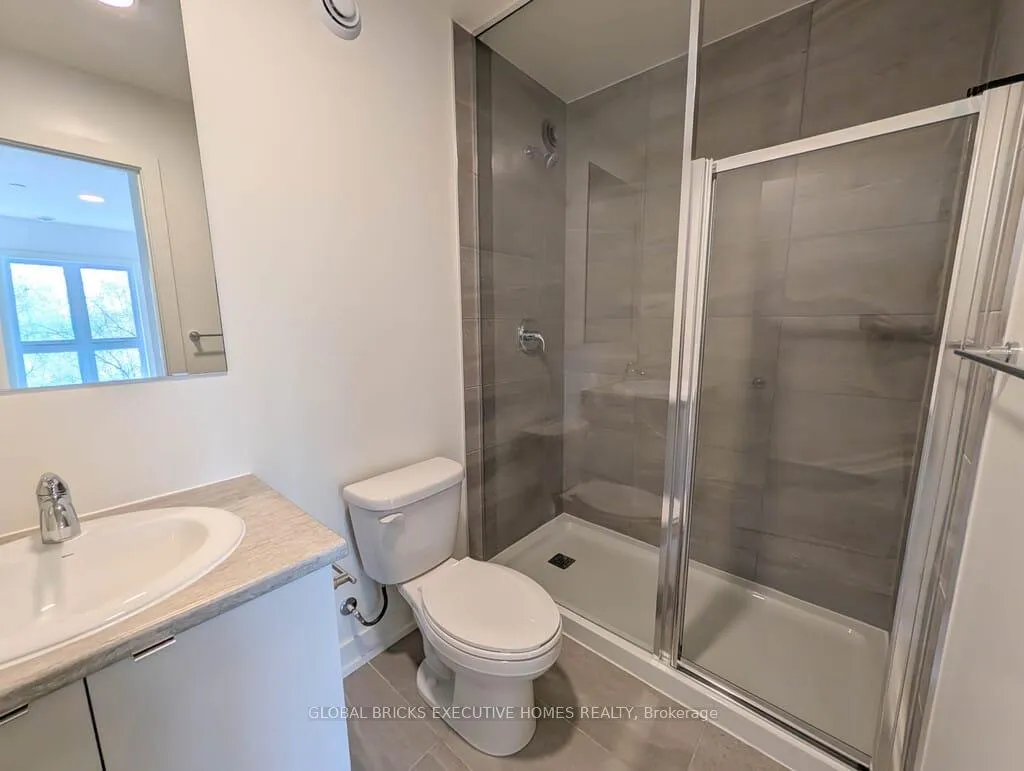 Photo 6 of Unit 203C, 16 Melbourne Avenue, St. Catharines, E. Chester — HOMEH