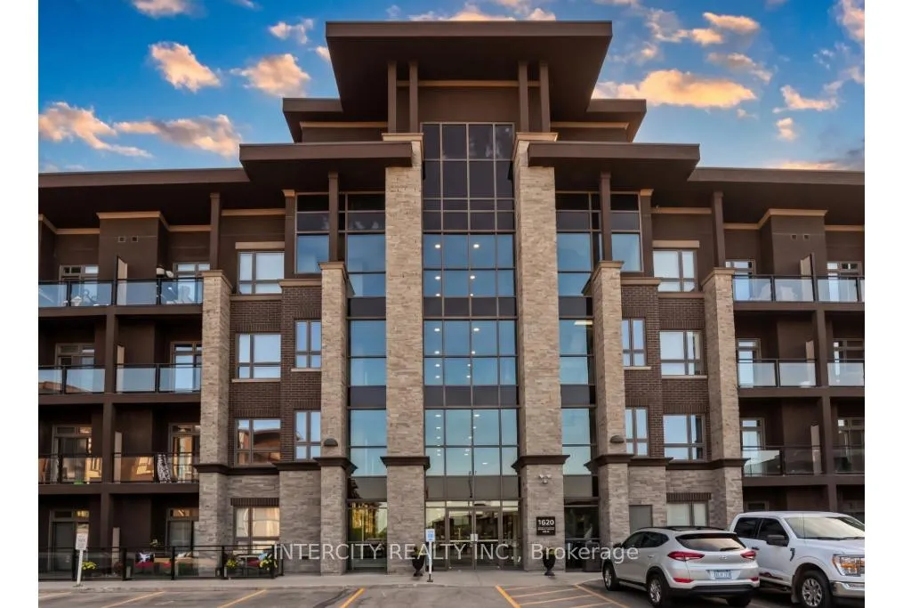 Front of Unit 317, 5020 Corporate Drive