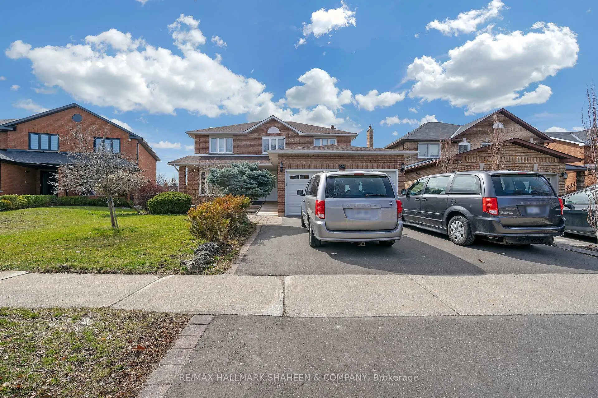Photo 1 of 24 Glenvilla Road, Vaughan, East Woodbridge — HOMEH